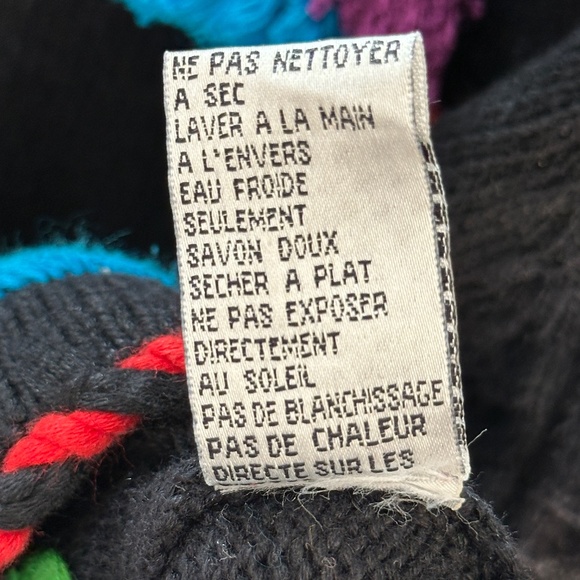 Michael Simon Vintage 1991 Knit Cardigan Abstract Art Sweater Bow & Arrow Bead - Picture 13 of 13